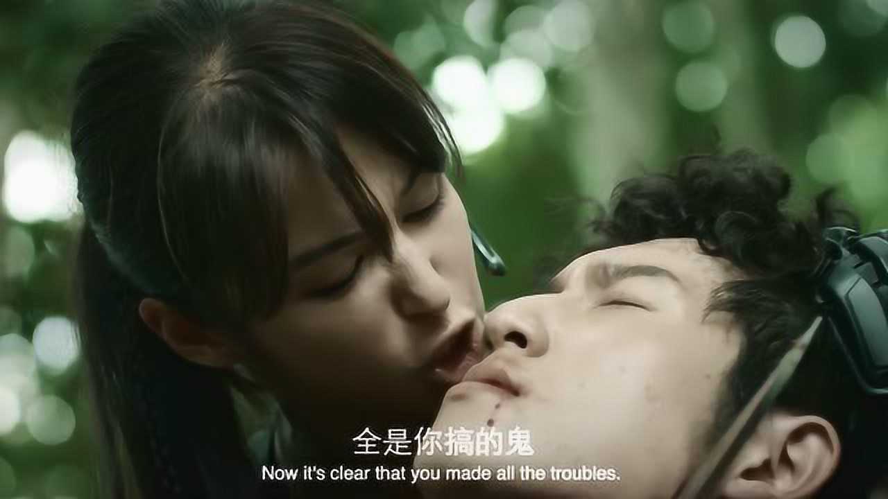 《夺命巨鳄》精彩片段:科学家私养变异巨鳄秘密遭披露,引伙伴反目刀枪