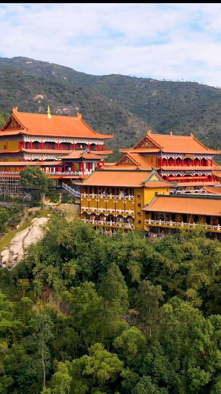 金台寺原名金台精寺,珠江门户第一峰的黄杨山,黄杨八景之一!