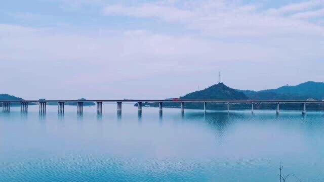 从太极湖到湖北武当山,真是仙山秀水,风景如画