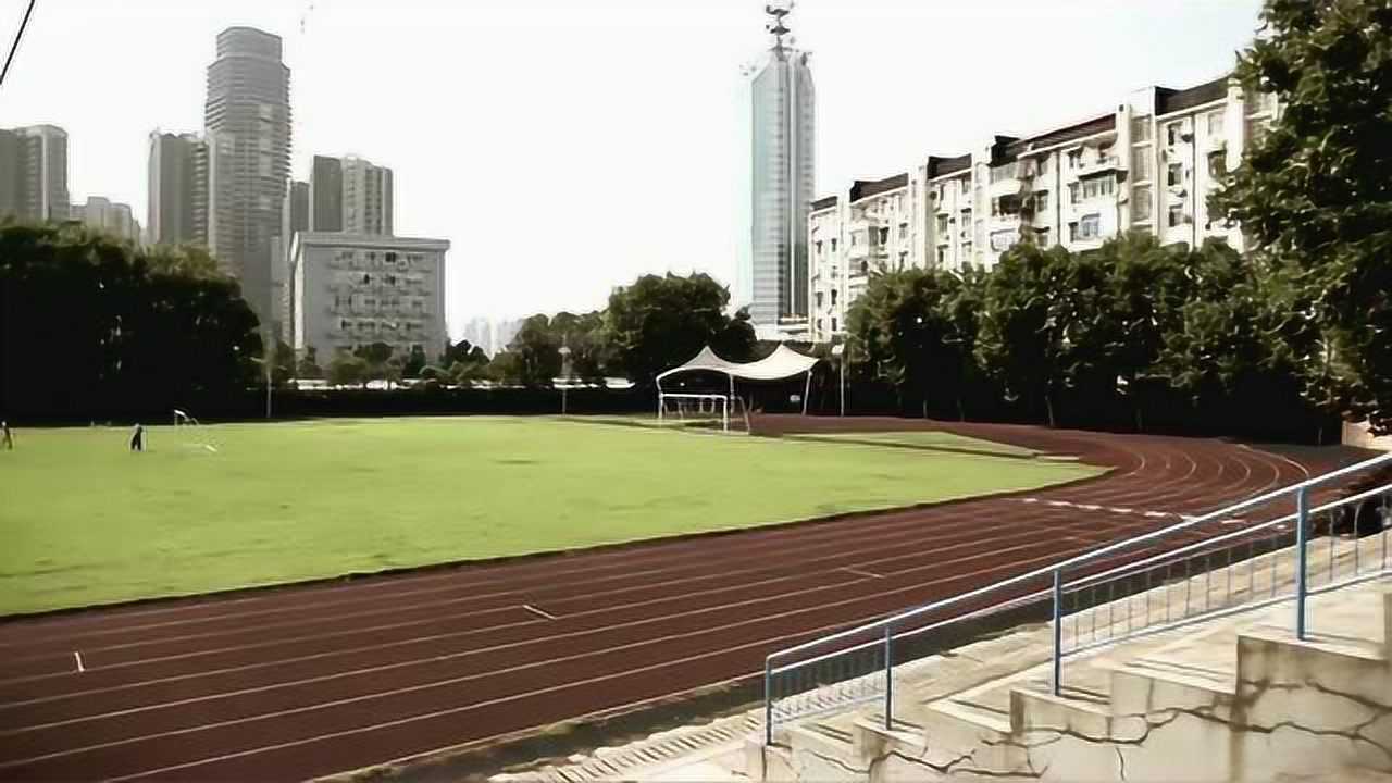 东湖中学文明校园采风