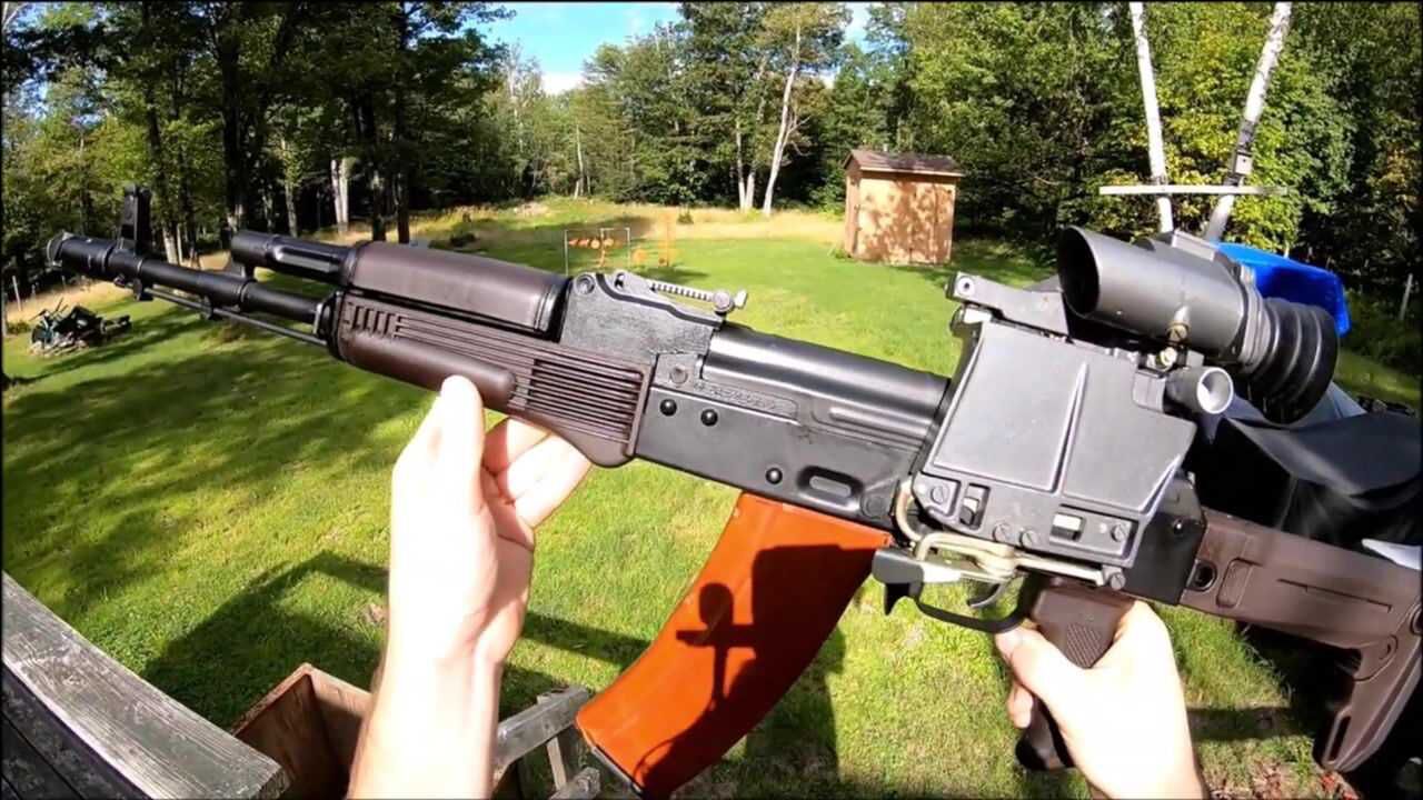 靶场试射装有1p29白光瞄准镜的ak-74步枪_腾讯视频