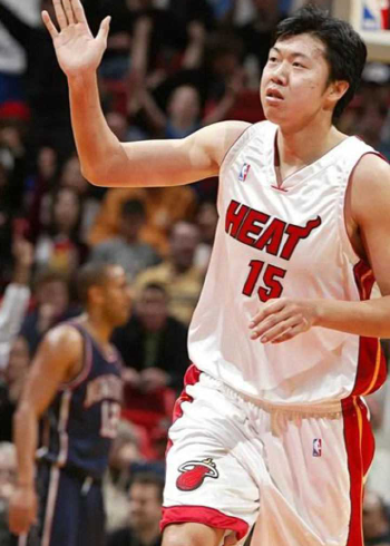 追风少年王治郅,当年不归事件的真相是?