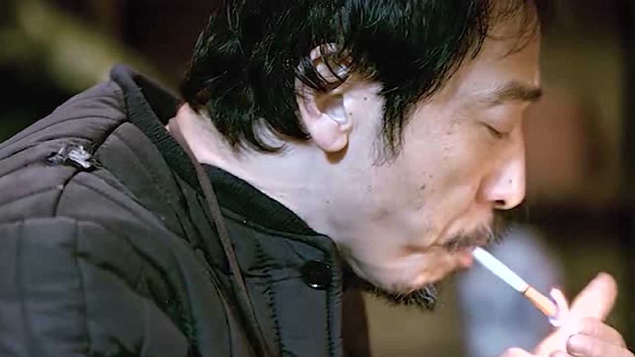 反向抽烟,上来就掏腰子,遇见这样的人请躲远点