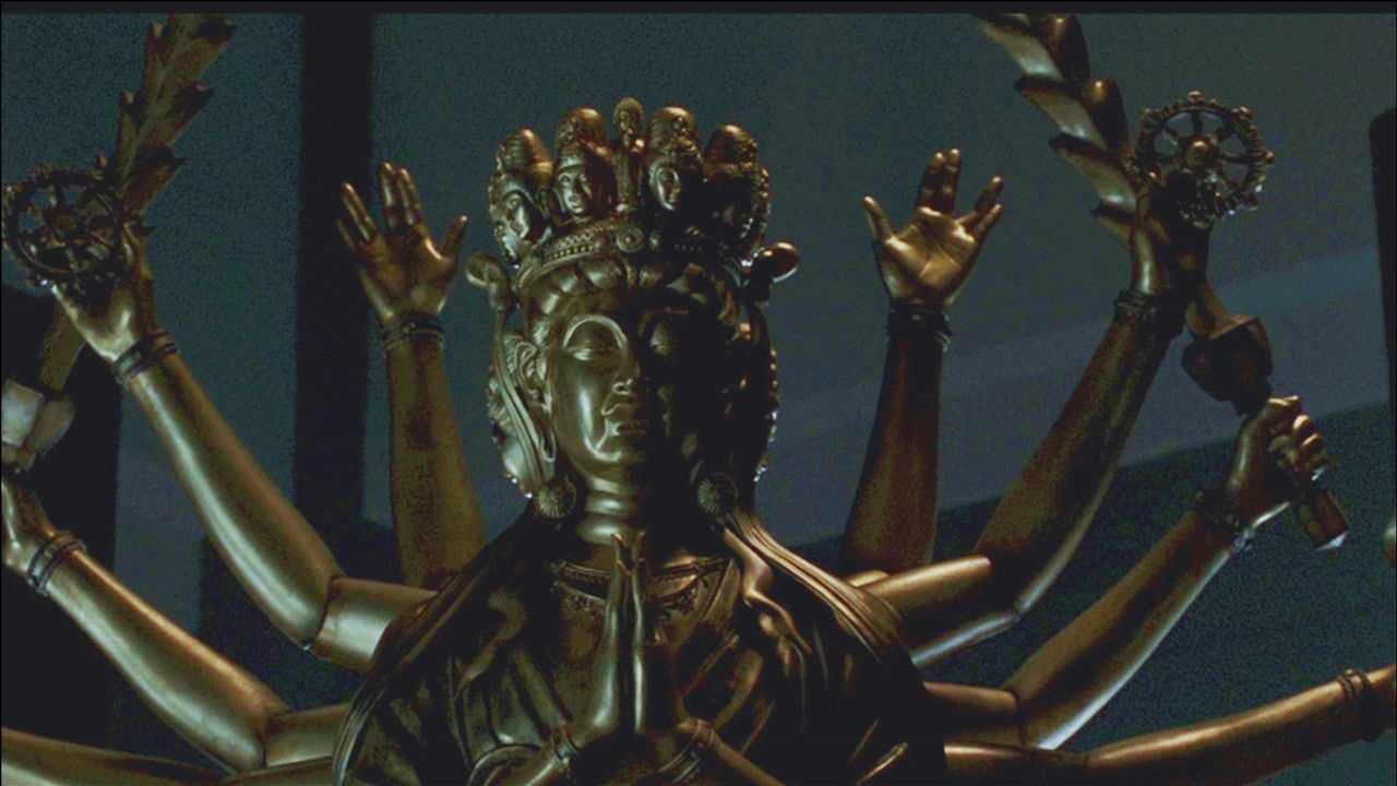 漫改电影杀戮都市千手观音进入外星世界千刀齐砍所向无敌