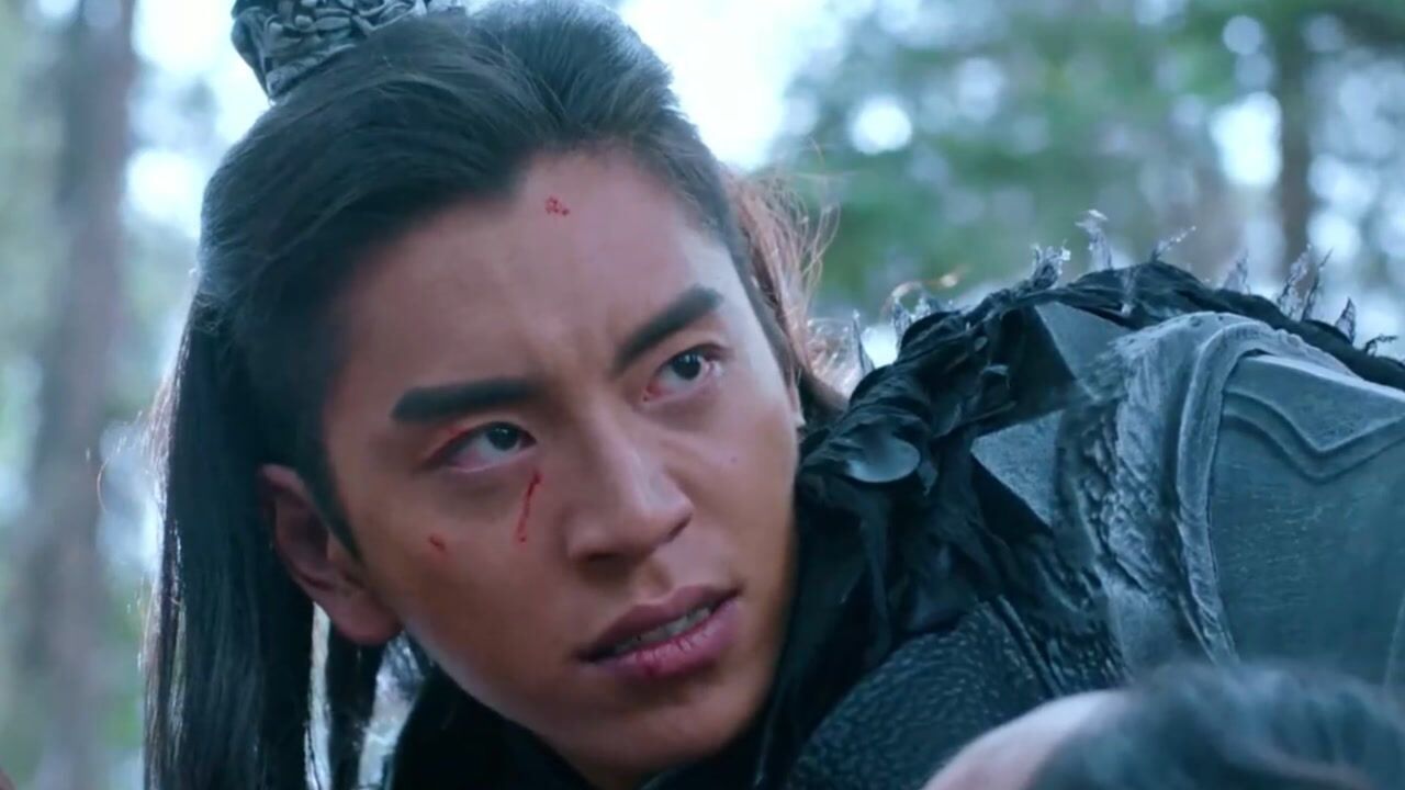 《狼殿下》第16集03:摘星中箭!为了保护疾冲,摘星又一次受伤!