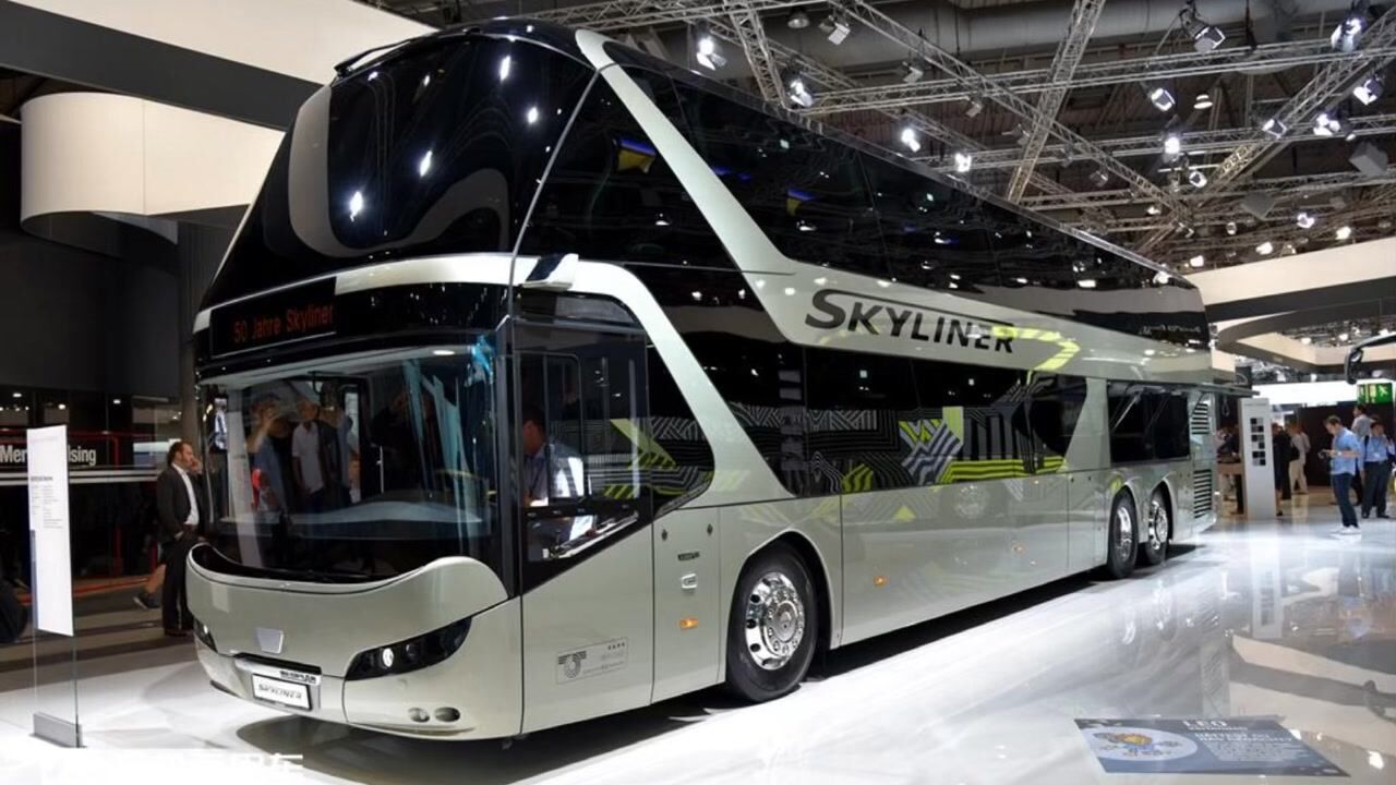 skyliner 2020款双层三轴14米78座#超大型豪华公路旅游客车