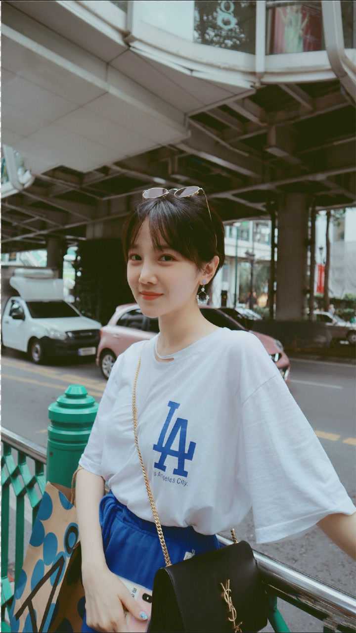 陈小纭出水芙蓉太美啦爱了爱了这就是我那不长眼的爹给我找的后妈吗