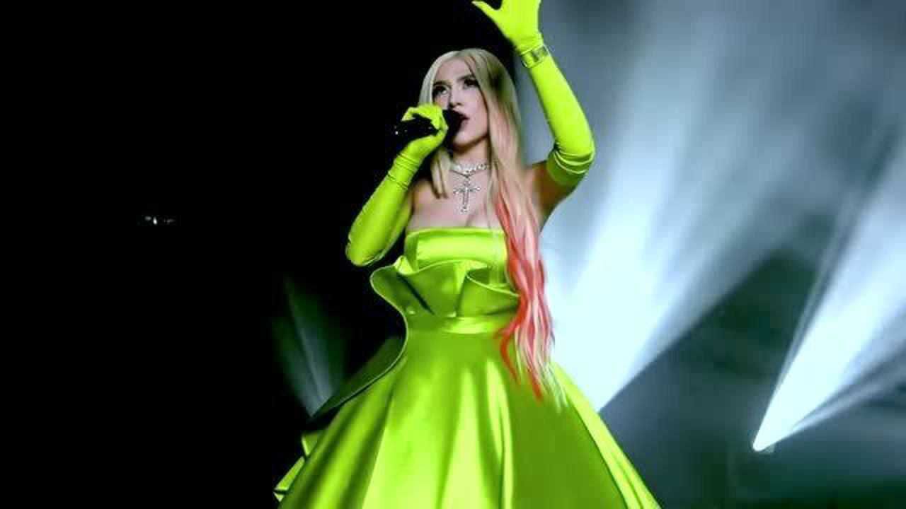 ava max献唱《kings》,英文歌曲也好听!