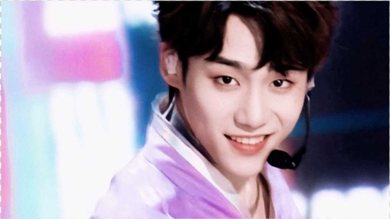 创造营谢兴阳原来这么可爱谁不喜欢奶狗一样的小狐狸呢