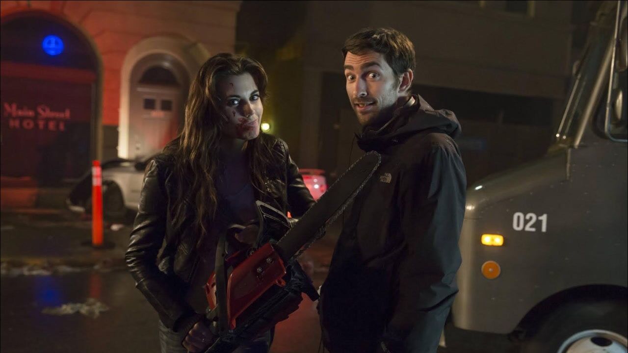 《丧尸围城:了望塔》丧尸病毒爆发疫苗失效,混混相当王者,将军也在