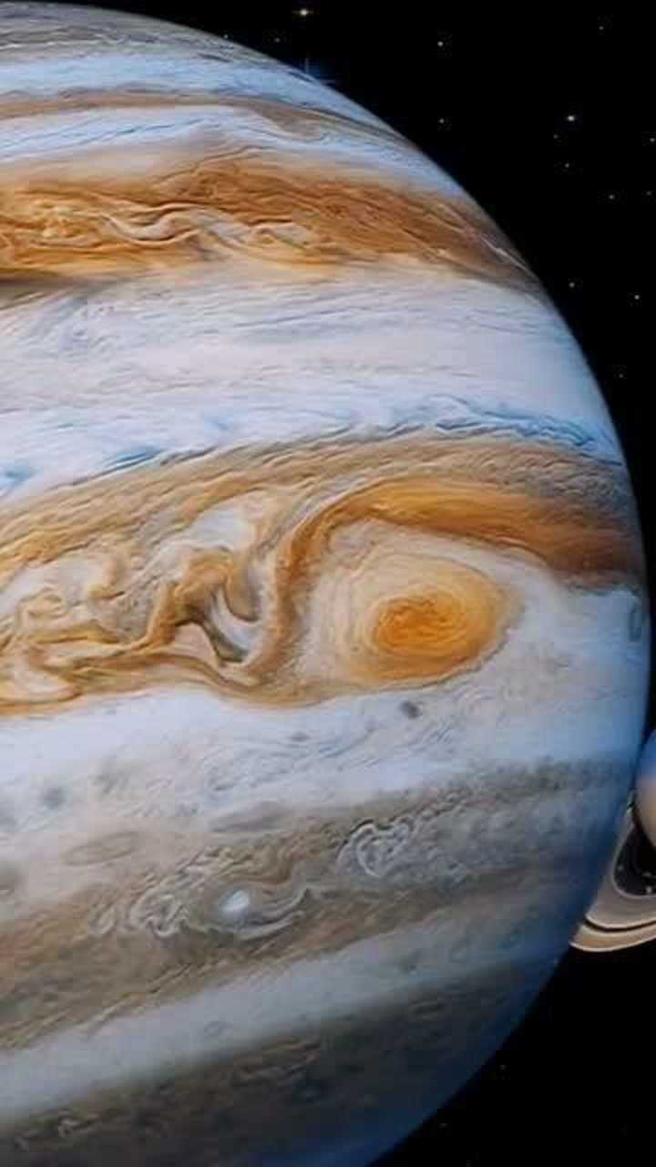 近距离欣赏木星大红斑气旋风暴,木星能装下1300个地球,时刻都在保护着