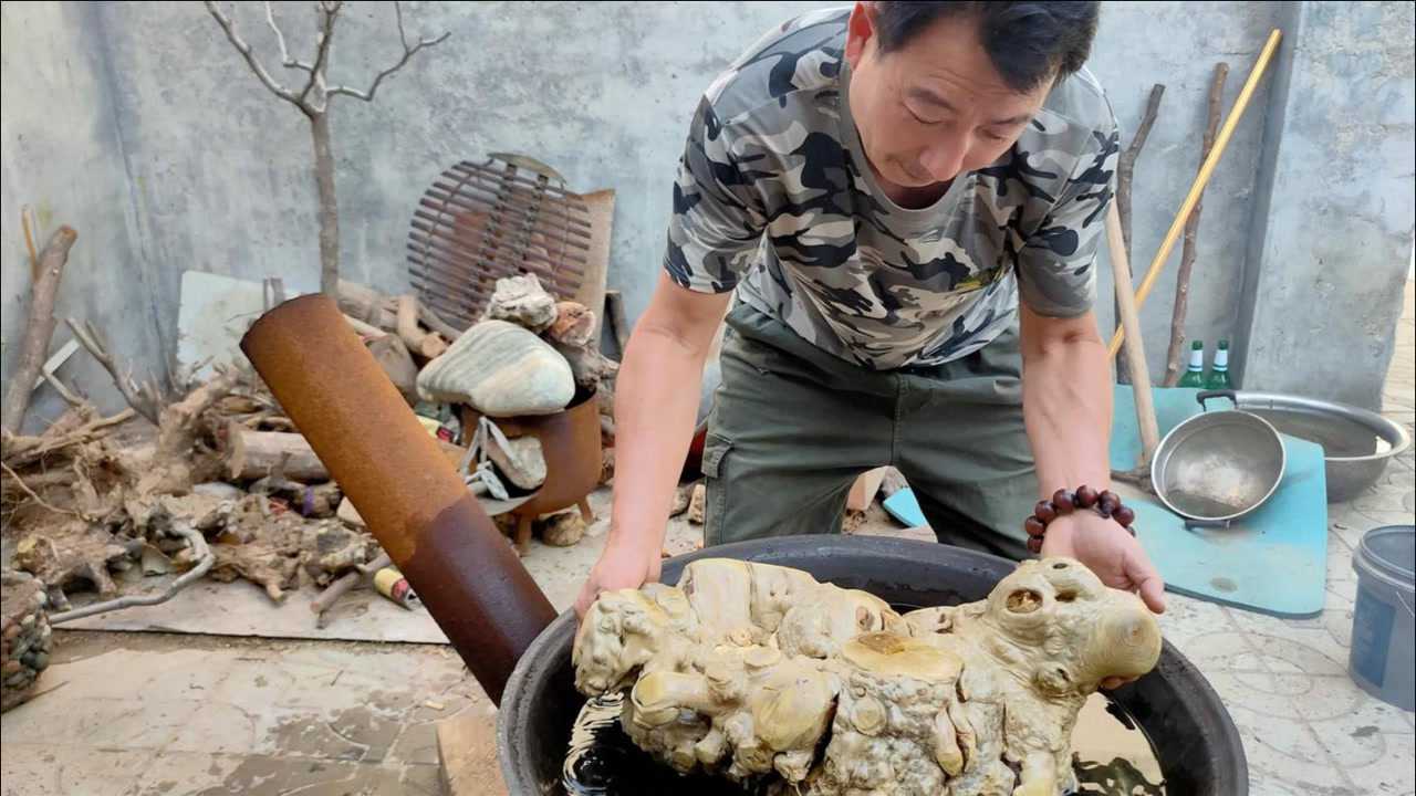 大黄荆坨坨用文火煮了九九八十一个小时这样真能防止它开裂吗