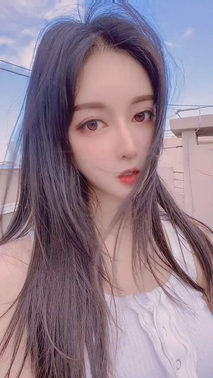 我在等风热吻你许星纯是谁搞笑微剧