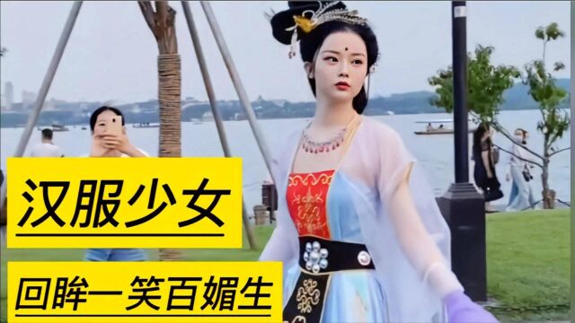 芸溪要温柔啊,身无绝技的20岁浙江少女,只靠颜值就爆红网络?