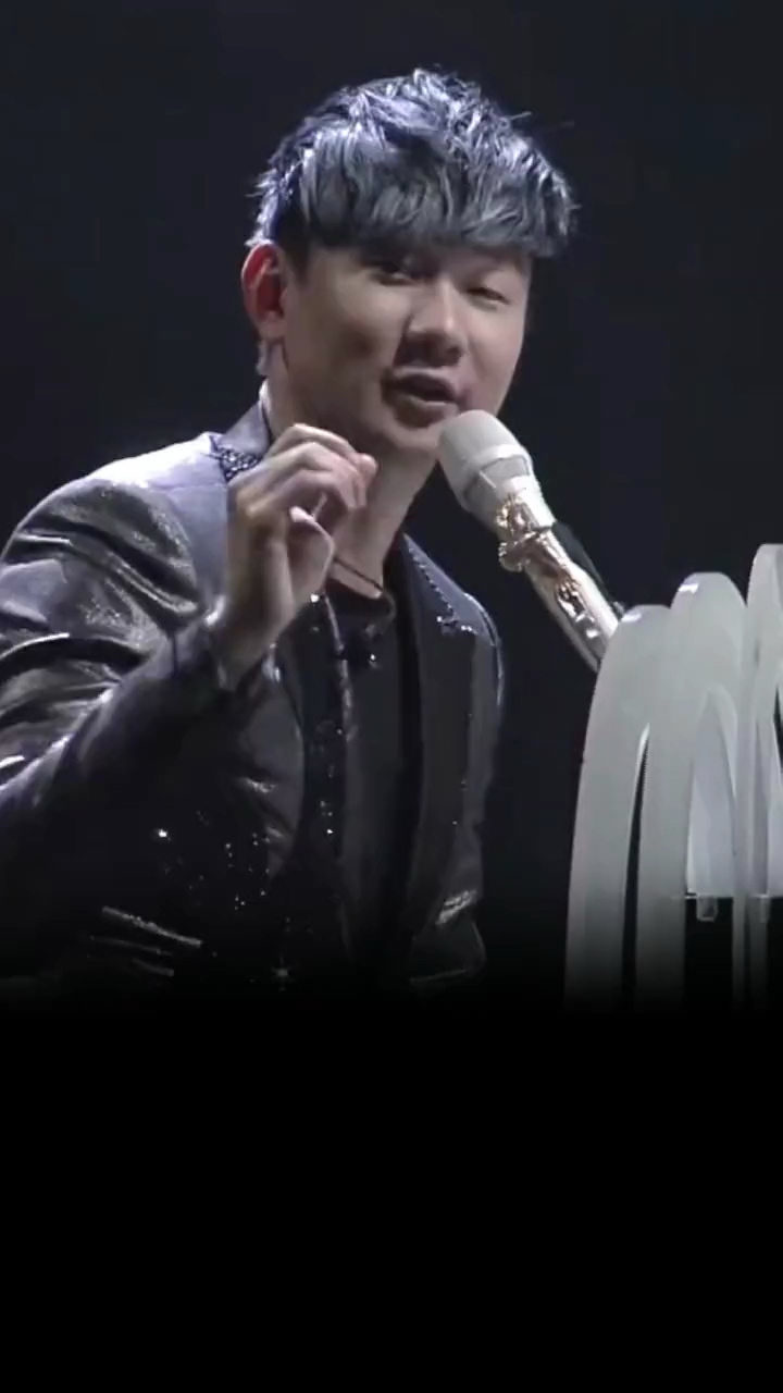 林俊杰模仿阿杜很像阿杜一开口就是阿杜