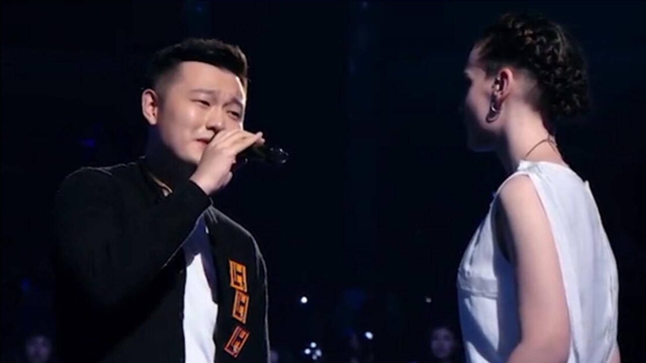 好声音鞠红川携唐伯虎深情演唱当你老了两位歌手用歌诠释爱的誓言