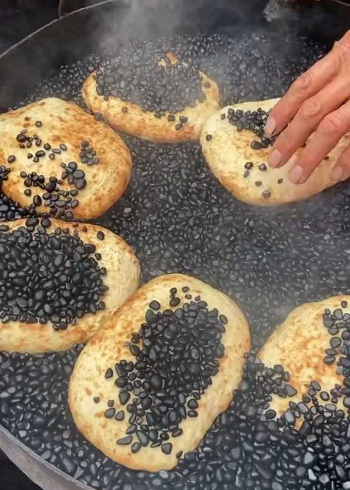 河南灵宝石子馍#传统美食