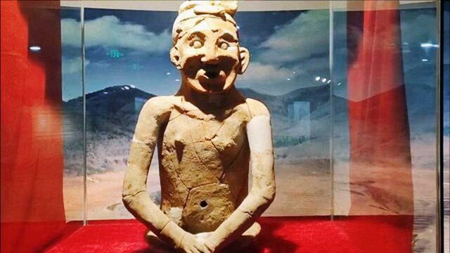 内蒙古发现5300年前陶人,表情与张学友相似,专家:国宝中的国宝