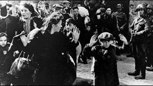 纳粹死亡集中营恐怖画面，若不是镜头拍下，谁能想到竟如此残忍！