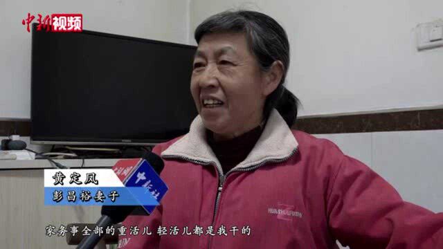 在卫生室度过30多个除夕的乡村医生