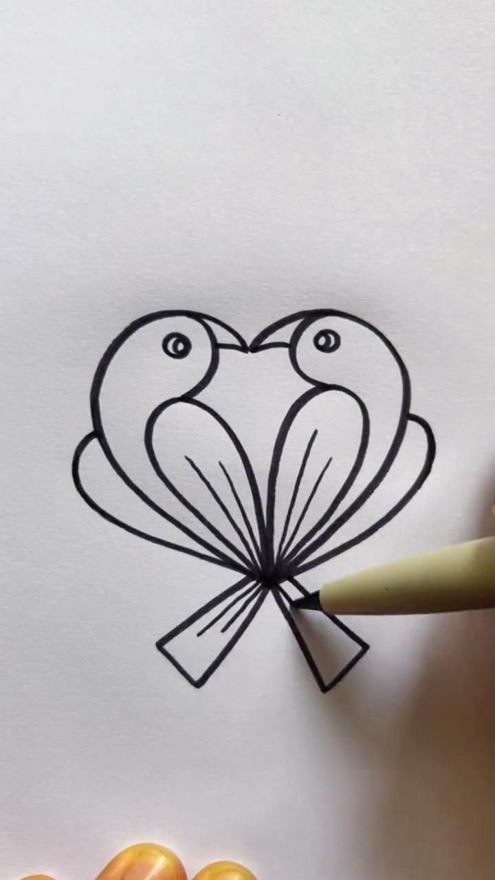 画一个心形,创意简笔画!