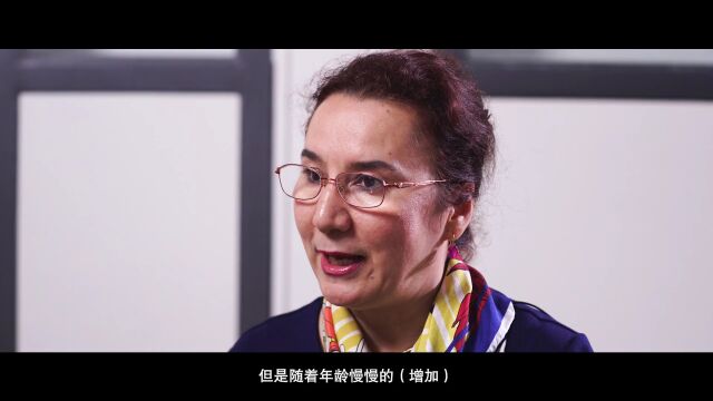 深圳文艺家 | 茹仙古丽:“飞牌仙子”向世界展示魅力中国风