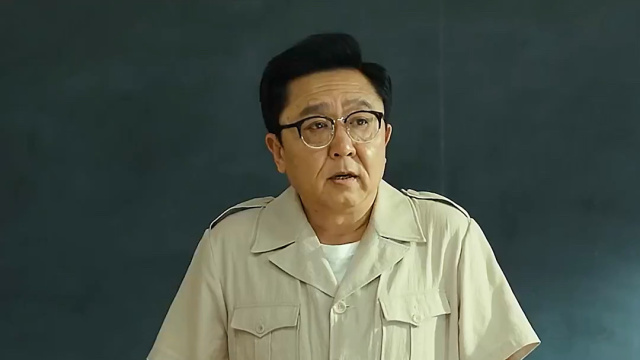 于谦演的班主任像极了我们的班主任90