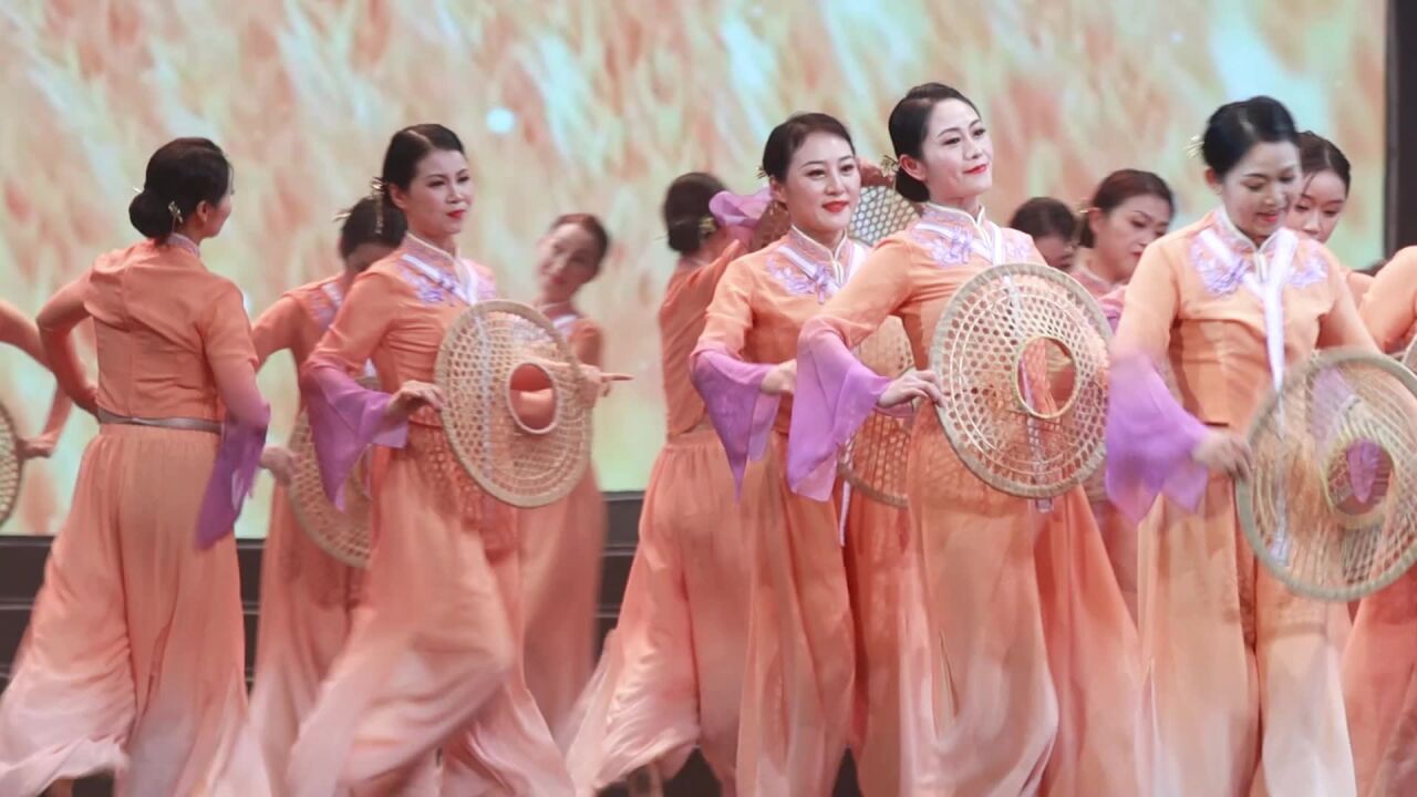 2023安庆春晚,舞蹈《丰收》 表演 慧灵舞蹈