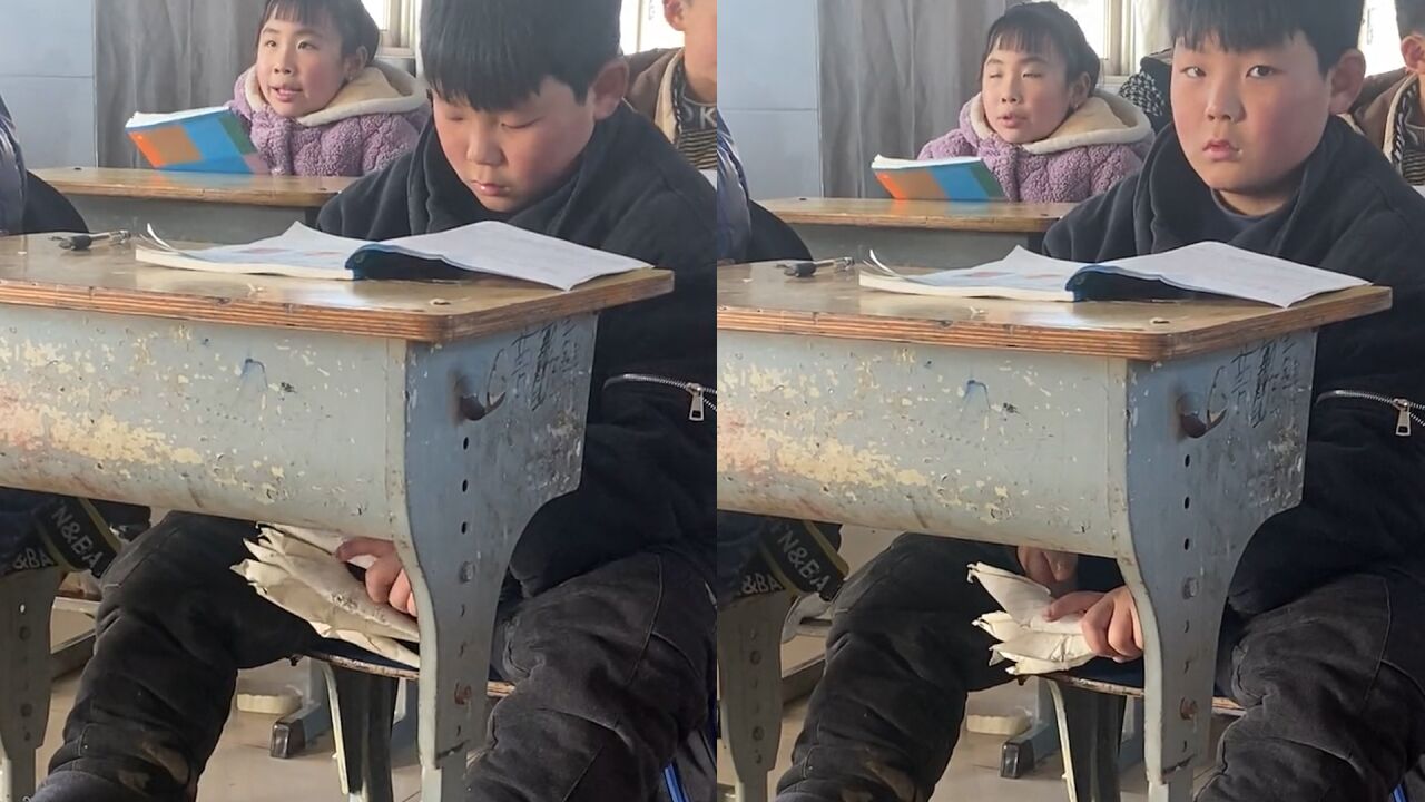 男孩上课开小差自以为隐蔽,老师全部没收,视角放出逗笑网友