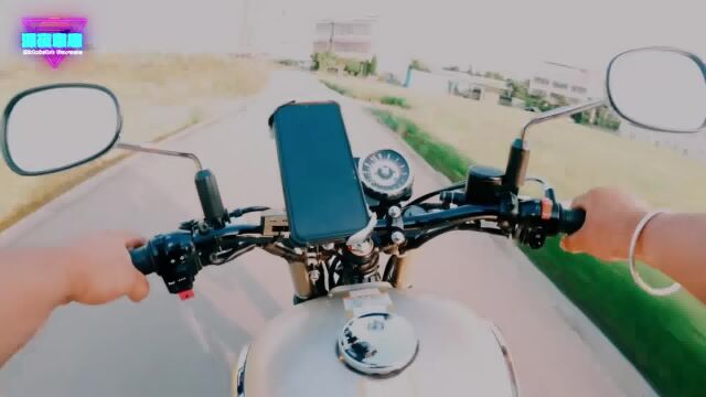 川崎 Kawasaki W800 限定成熟男人才可跨上的车w800~ #骑车看风景 #让骑行成为一种生活 #摩托车测评