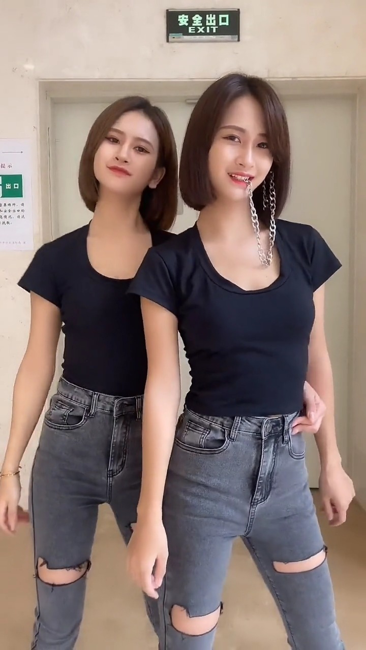 性感热舞魔性越南舞找了半天就找到一条链子