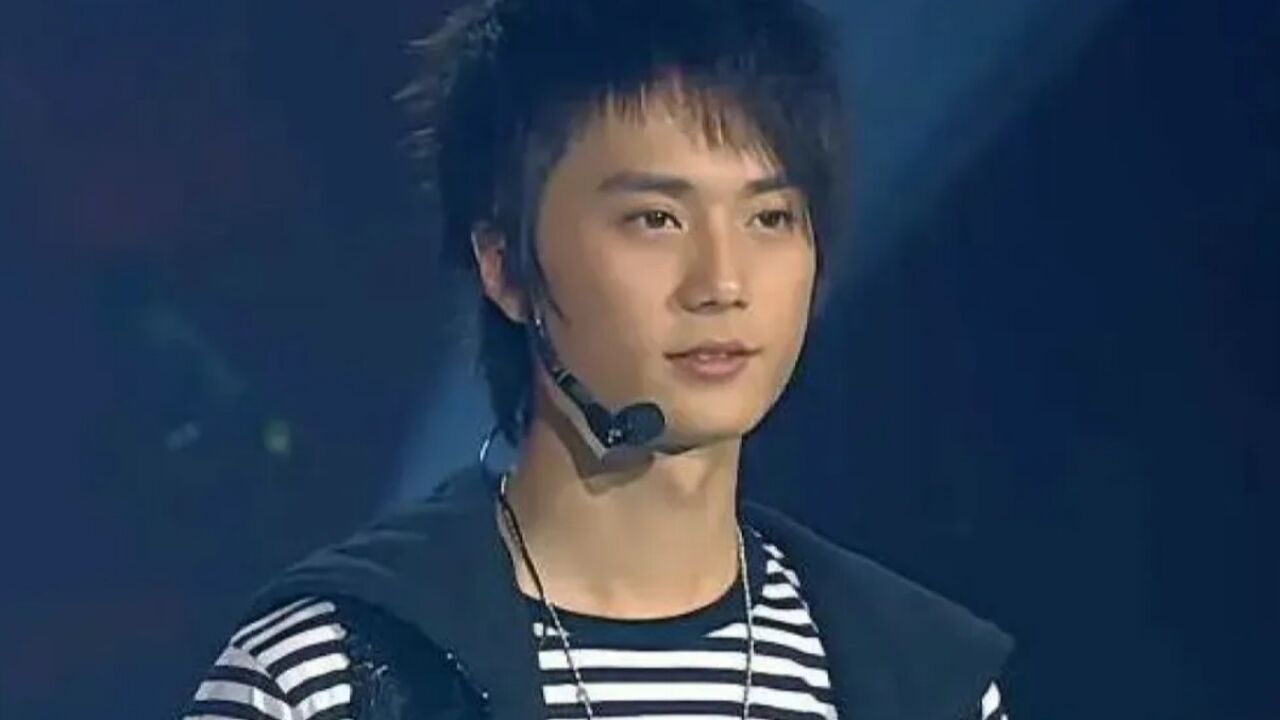 快男陆虎:蜗居北京不像明星,歌红人不红,没机会唱歌!