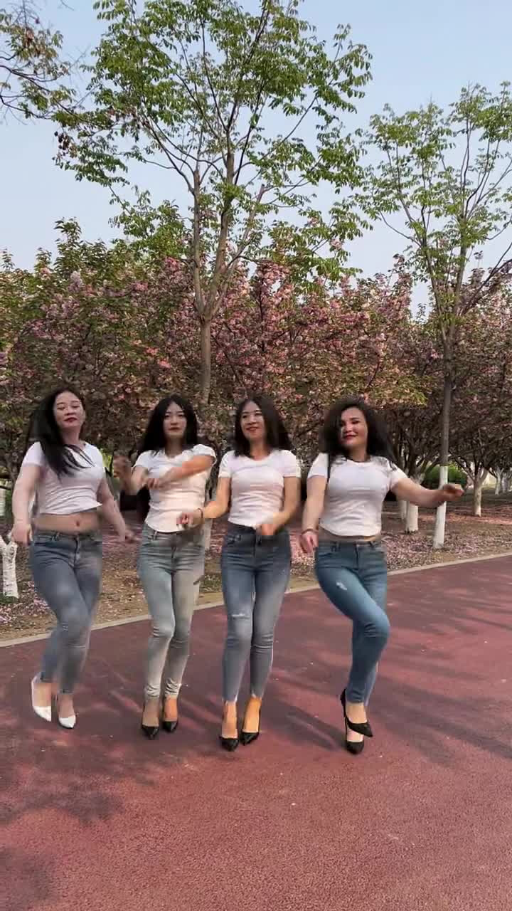 简单易学广场舞#草丛姐妹花