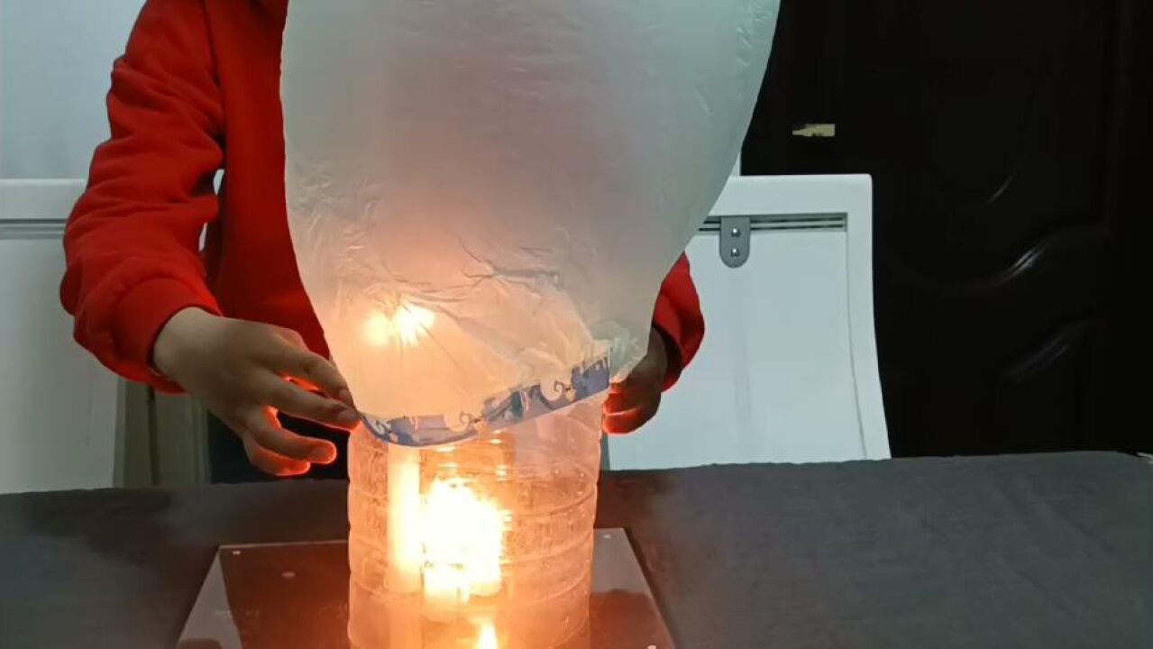 渭南初级中学—物理家庭实验《制作孔明灯》