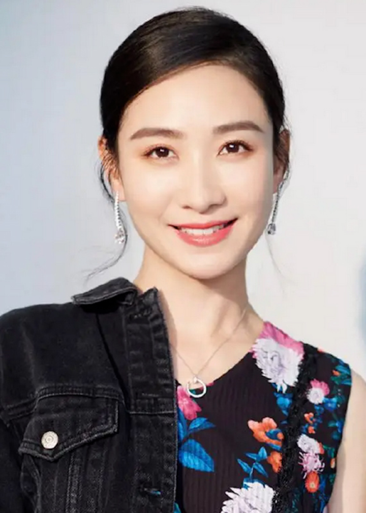 陶昕然发文寻5年前飞机邻座男士:他鼓励我一定不要做全职妈妈,要继续