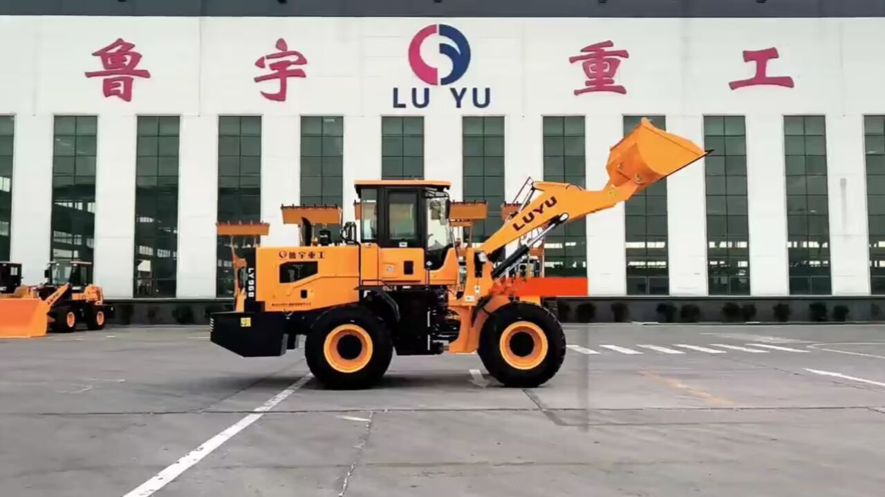 鲁宇自动加注黄油装载机