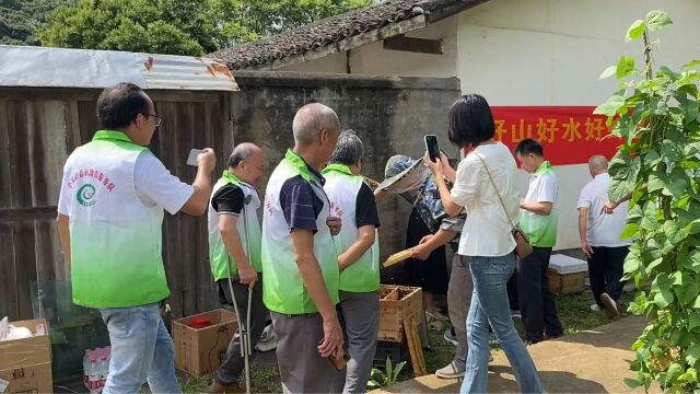 上午9点,江西赣州农村拍到的真人趣事,一起看看吧!