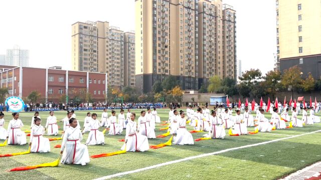 随州市胜利学校运动会扇子国旗舞