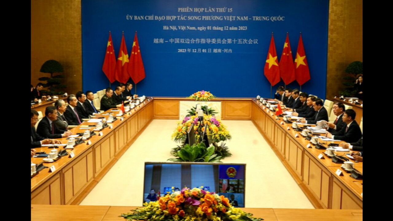 中越一致同意通过友好协商管控分歧 积极推进海上合作