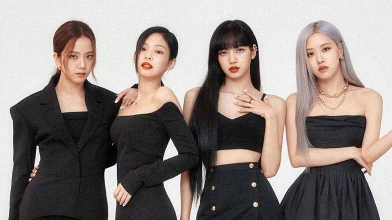 曝blackpink都会看lisa疯马秀,粉丝偶遇lisa和lv三公子同游泰国