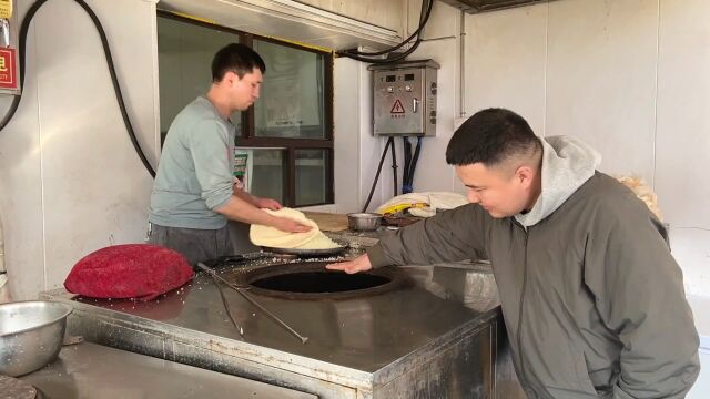 天天都在吃的馕,你真的了解它吗#新疆馕饼 #新疆美食 #地方特色美食文化