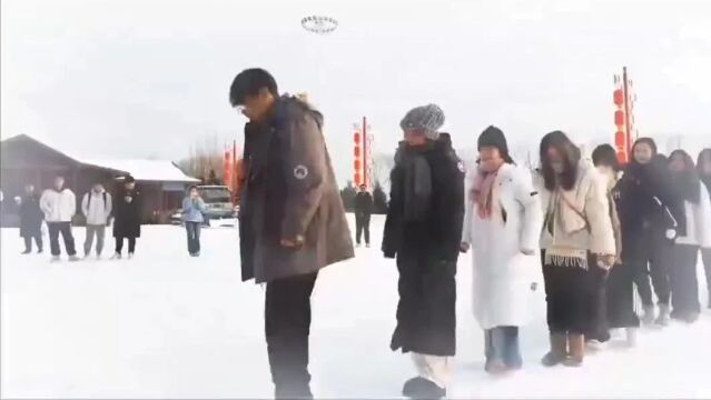 “青春就这young 欢乐在华地”锦州市大学生冰雪运动嘉年华正式启幕