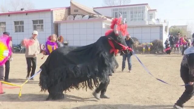 【新春走基层】 秧歌演练 让年味浓起来