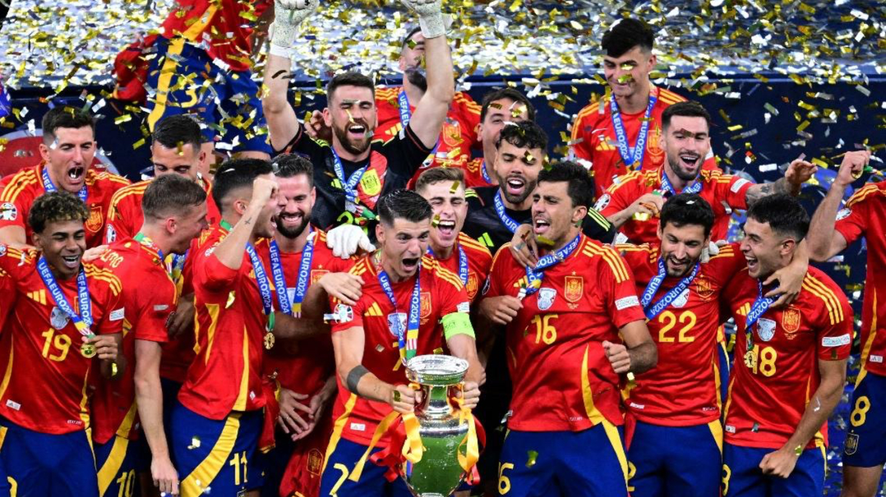 西班牙2-1战胜英格兰,夺2024年欧洲杯冠军