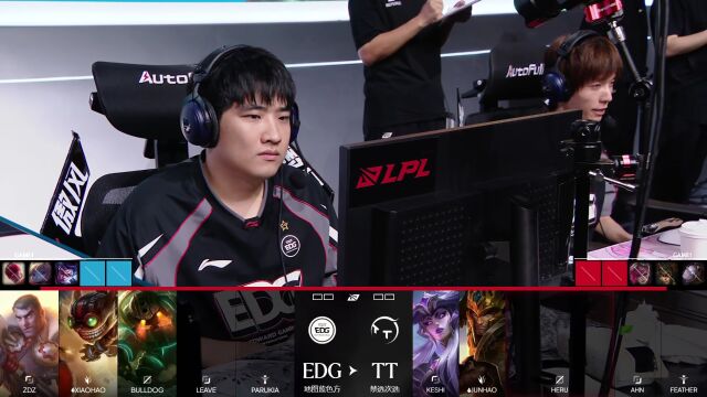 LPL第三赛段 TT vs EDG_01