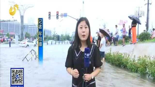 临沂遭遇强降雨 今晨发布暴雨红色预警