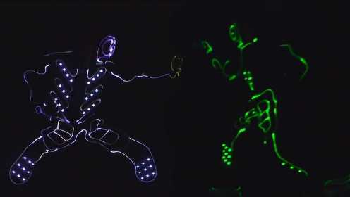 电光舞表演全集：武术和舞蹈结合的电光舞再现沈腾经典动作