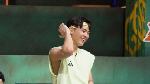 【花絮】李易峰吐槽杜锋后为其吹风扇,相爱相杀甜度爆表_综艺_高清