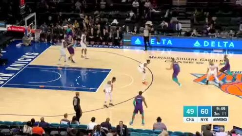 《NBA全场回放》【原声回放】黄蜂vs尼克斯第3节 黄蜂众将三分齐射疯狂追分