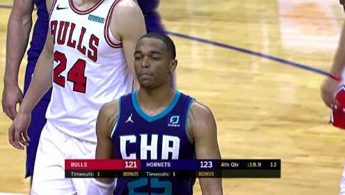 《NBA全场回放》【回放】公牛vs黄蜂第4节 双方激烈角逐展现十八般武艺
